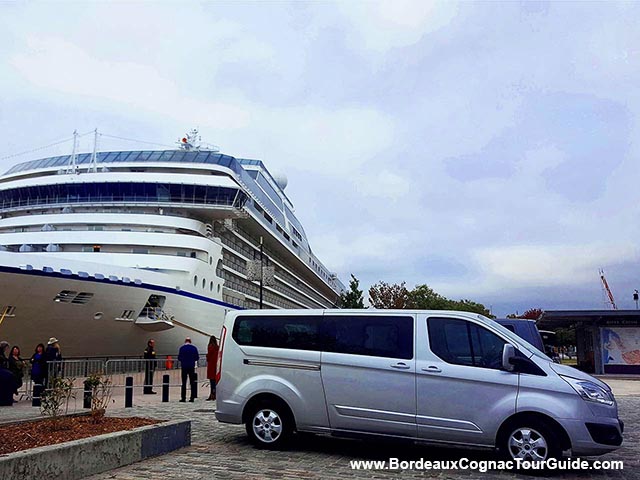 Pick up from the cruise ship for a Bordeaux wine tour